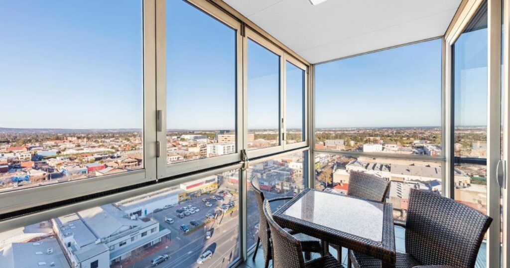 Minor-Hotels_iStay-Precinct-Adelaide_01